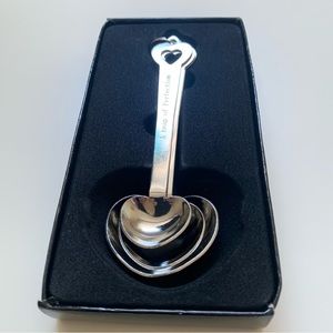 Adorable Heart Shaped Measuring Spoons - Set of 3